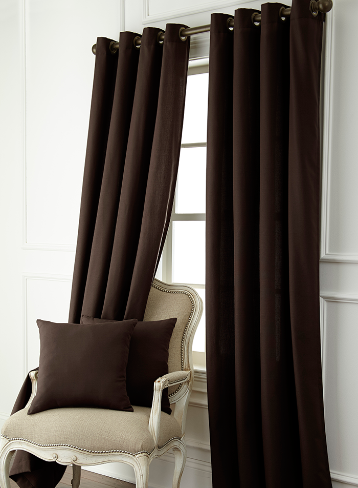 DRAPES AND DECORATIVE PILLOWS BROWN 2 COLLECTION